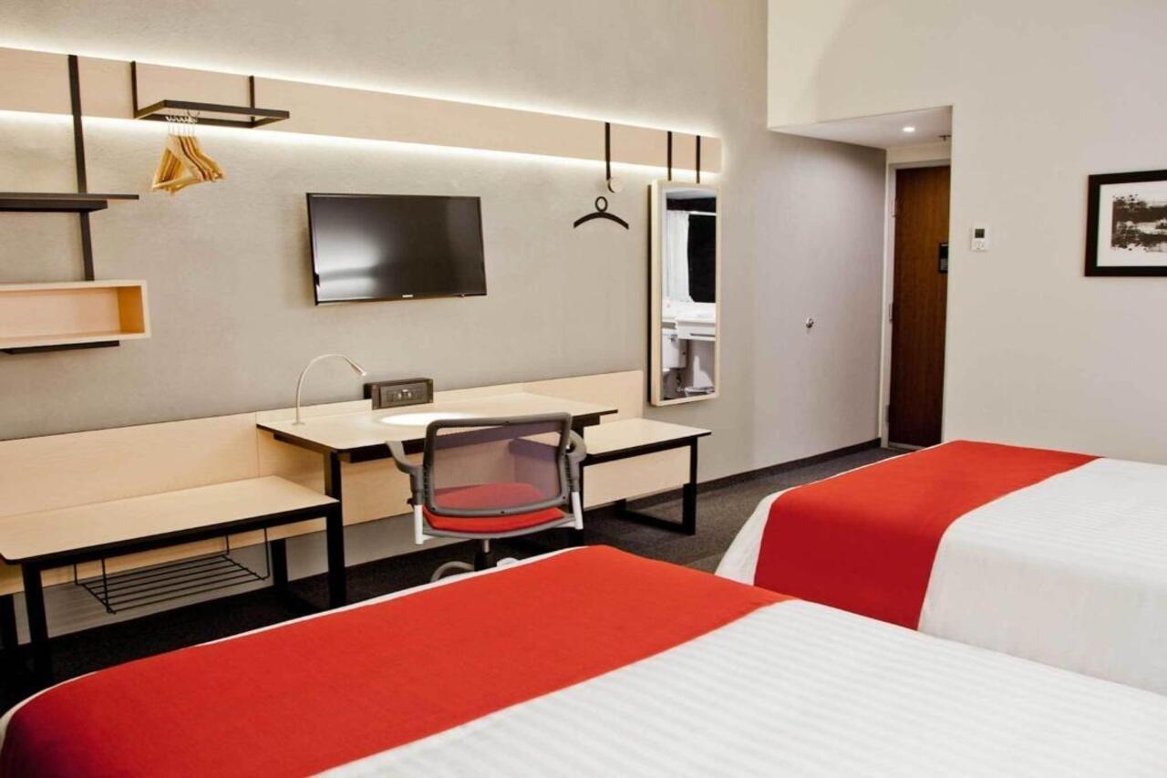 City Express Plus By Marriott Monterrey Nuevo Sur Exteriör bild