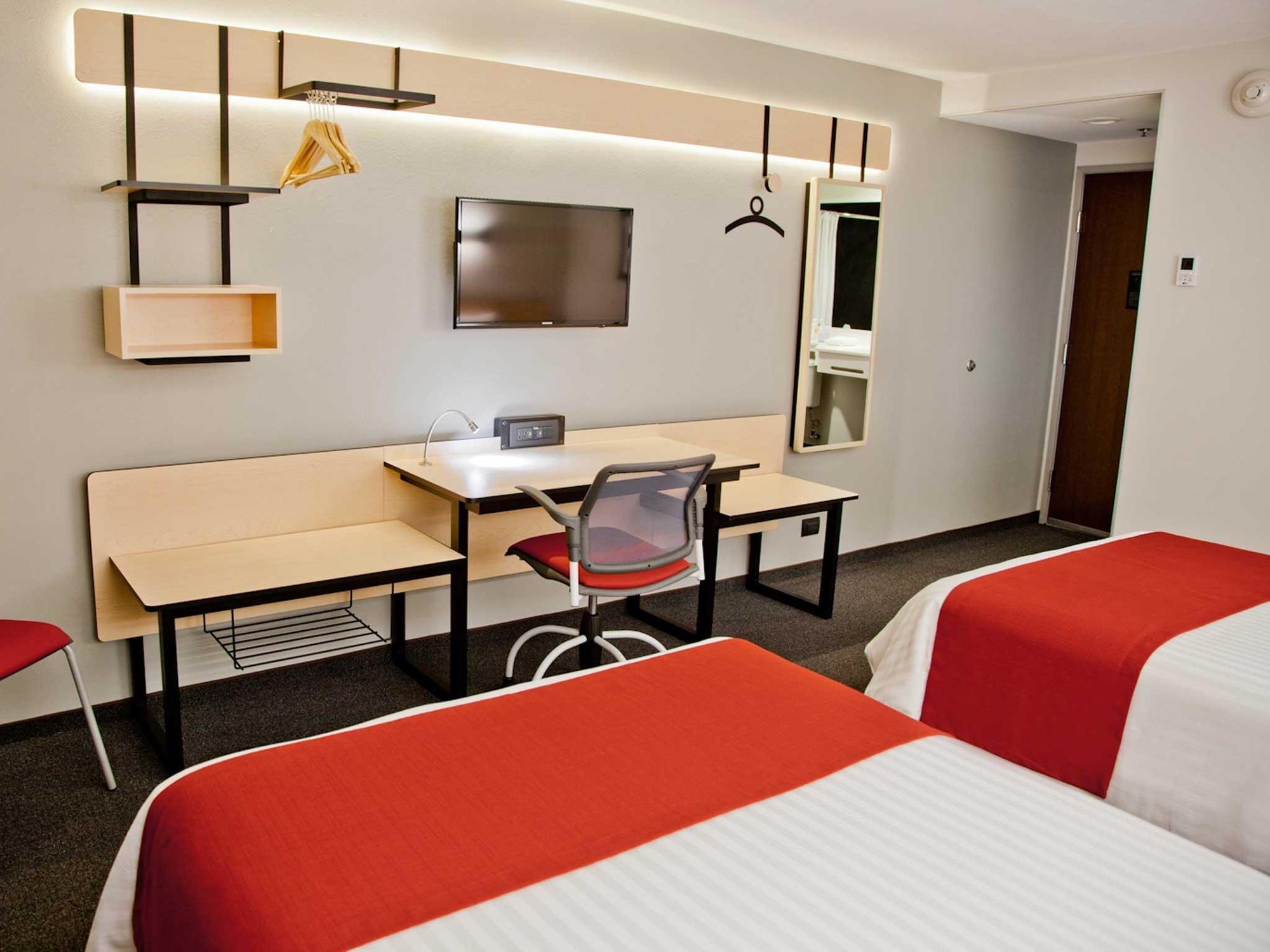 City Express Plus By Marriott Monterrey Nuevo Sur Exteriör bild